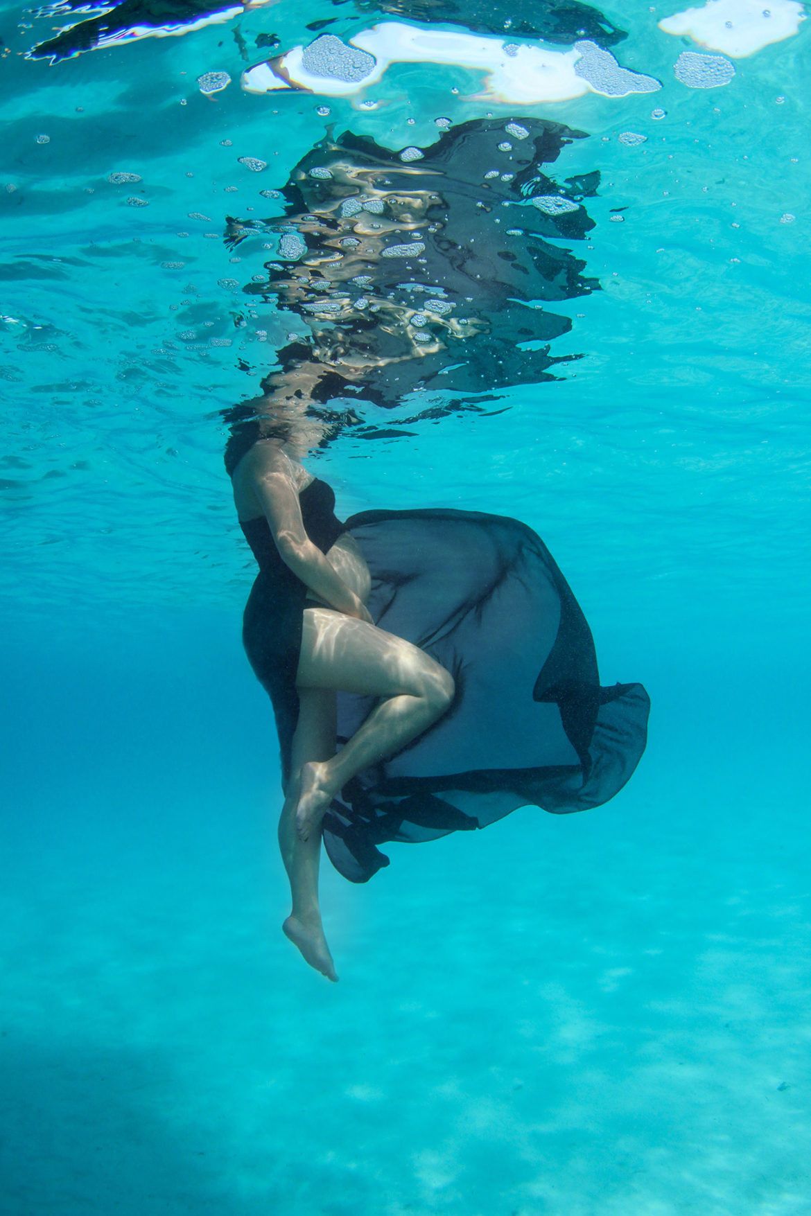 Underwater Pregnancy Photography In Fiji Photographer Anaïs Chaine 